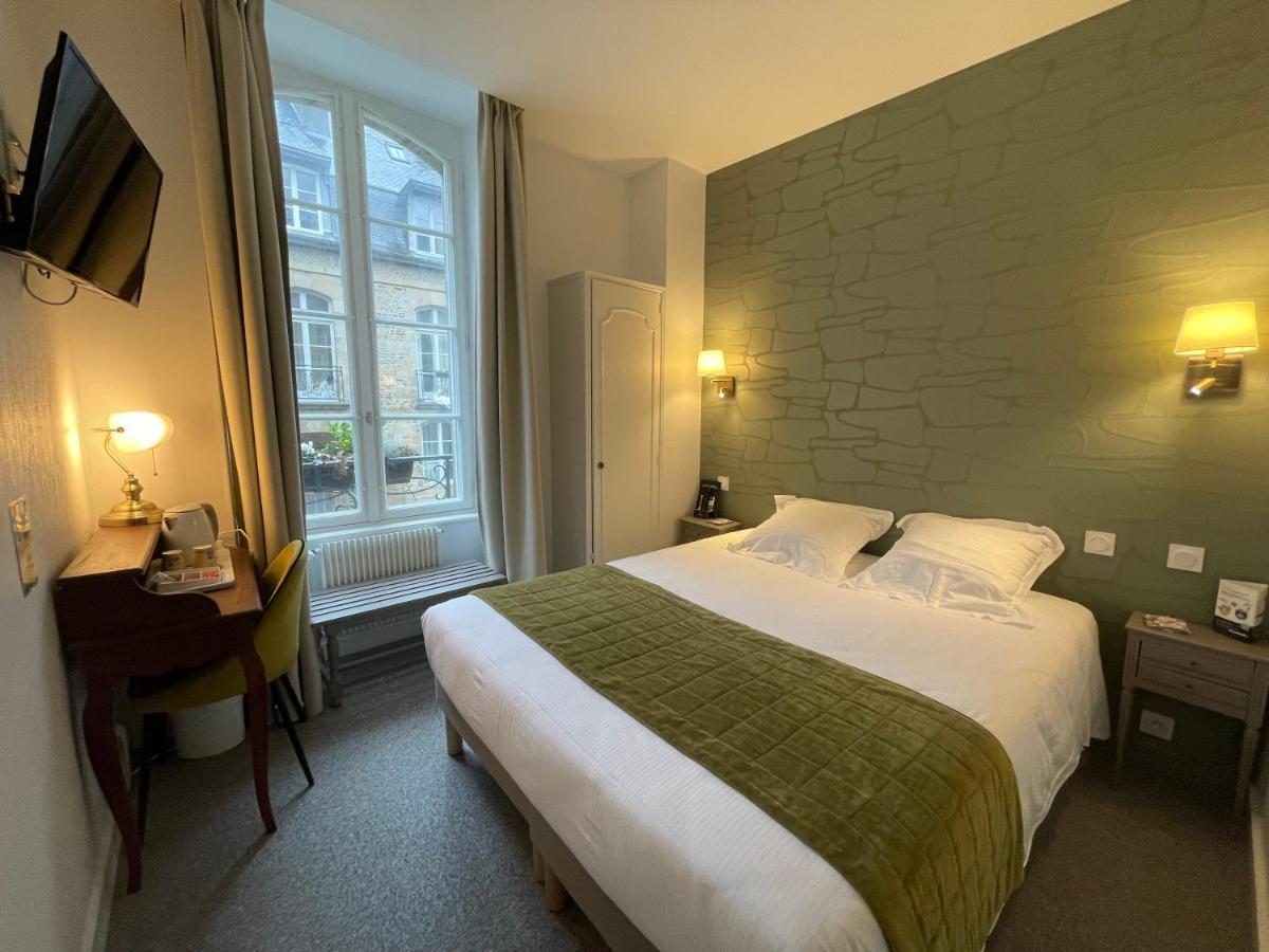 Balzac Hotel Restaurant Фужер Экстерьер фото